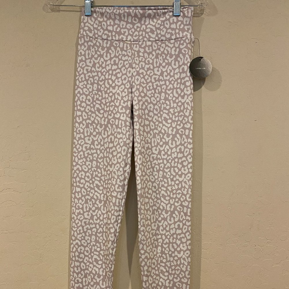 NWT Lulu's leggings - Size S
